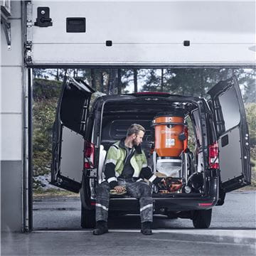 DE 130 H – compact, fits in a van