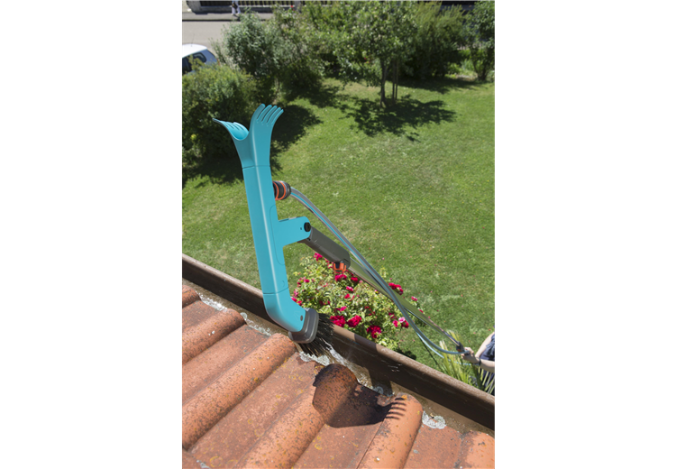 combisystem – przyrząd do czyszczenia rynien dachowych
