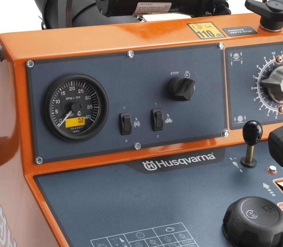 FS 3500 G tachometer, water safety switch