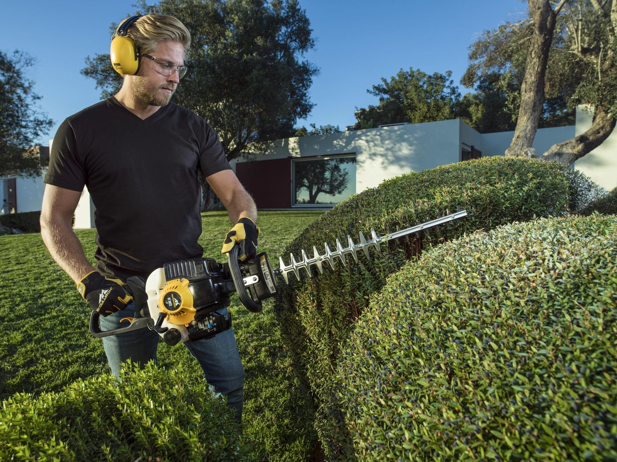 McCulloch hedge trimmers
