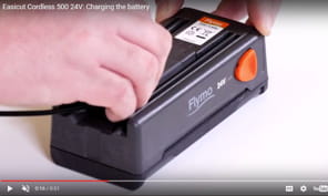 easicut 500 charging the battery, youtube